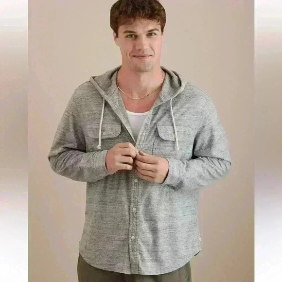 NWOT American Eagle Grey Hooded Button Down Super Soft Shirt Men’s Size Medium - Picture 1 of 4